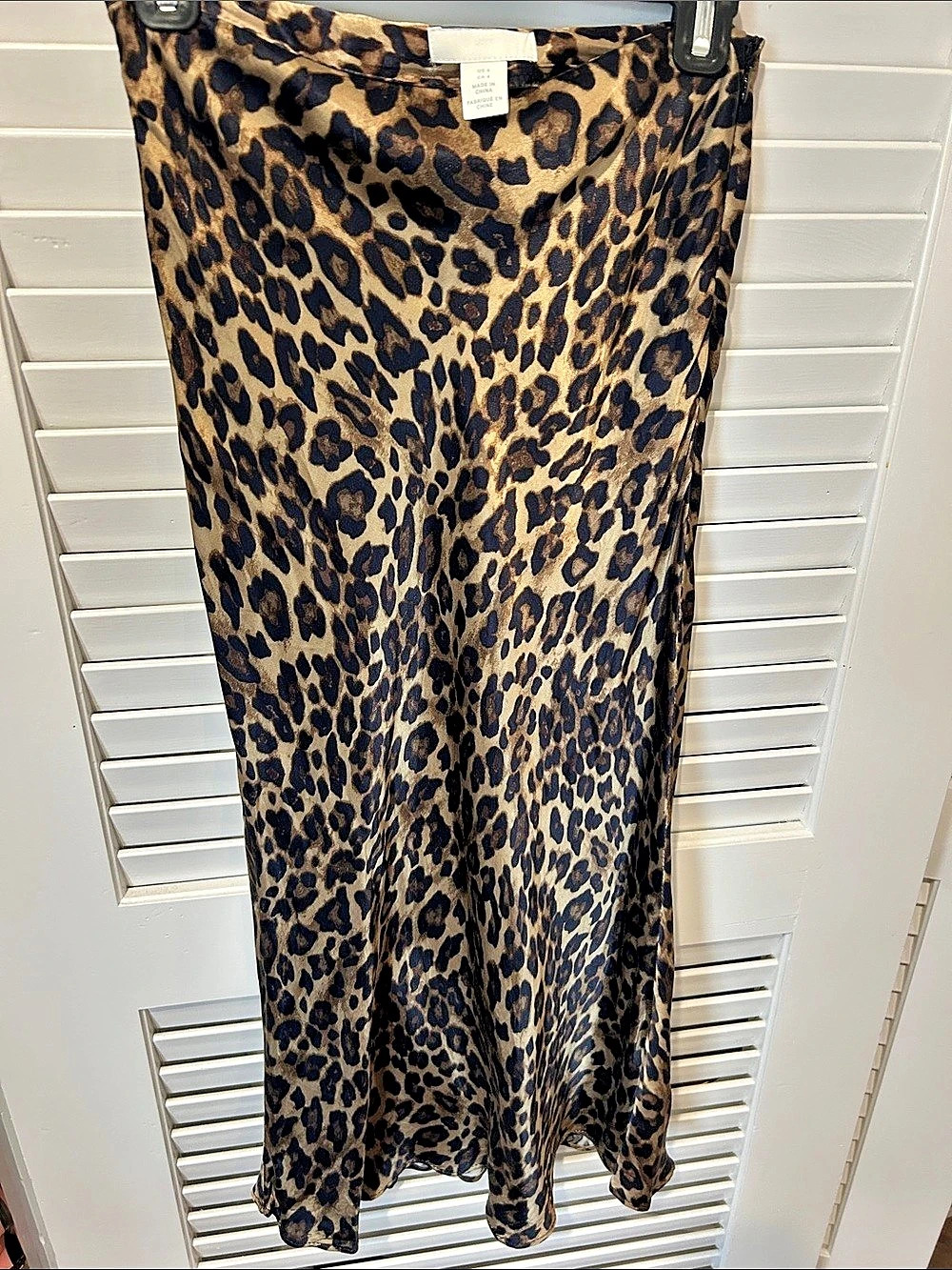 H&M Leopard Print Maxi Skirt Size 4 Like New